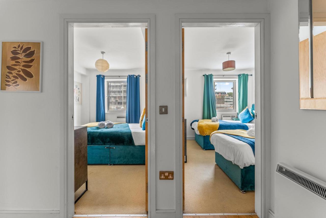 Enchanting Bristol Abode -Sleeps 6 With Balcony! Εξωτερικό φωτογραφία
